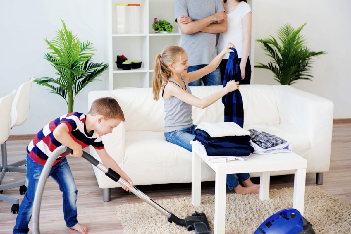 The Ultimate Guide: How to Clean a House