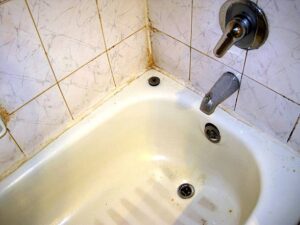 Effective Bathroom Cleaning Methods 